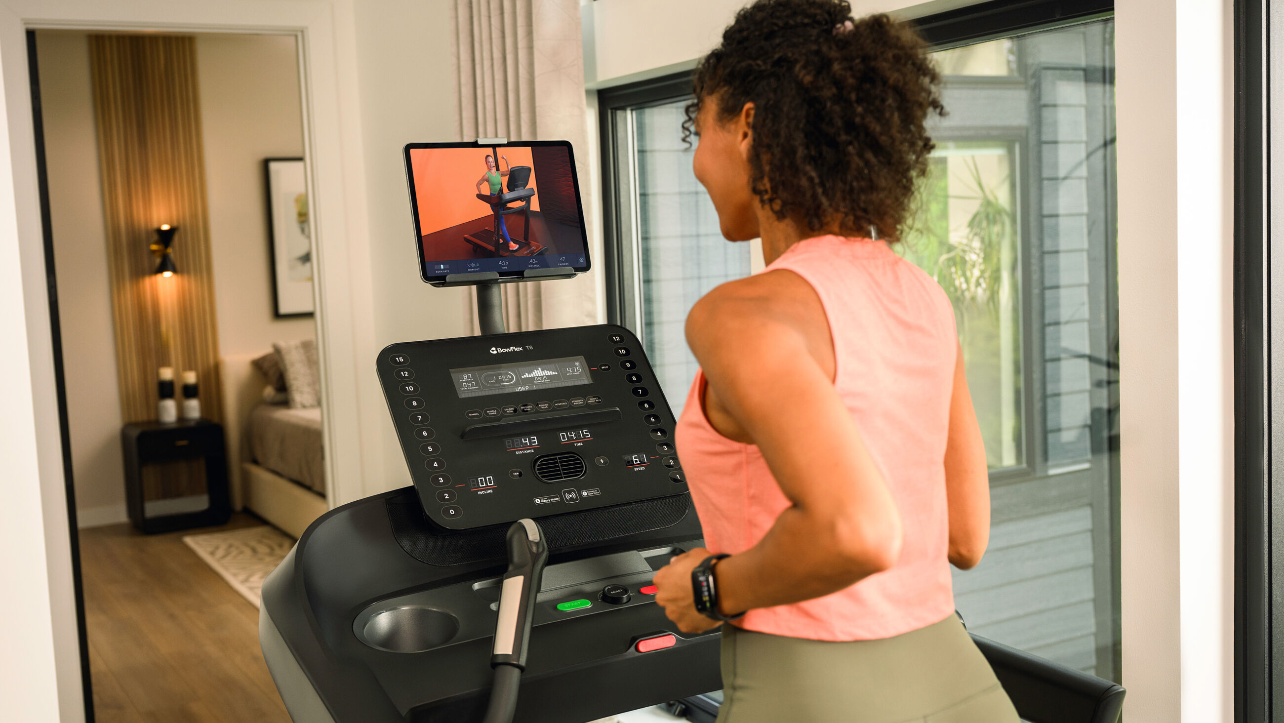 T6 Treadmill tablet on console in-home - default view