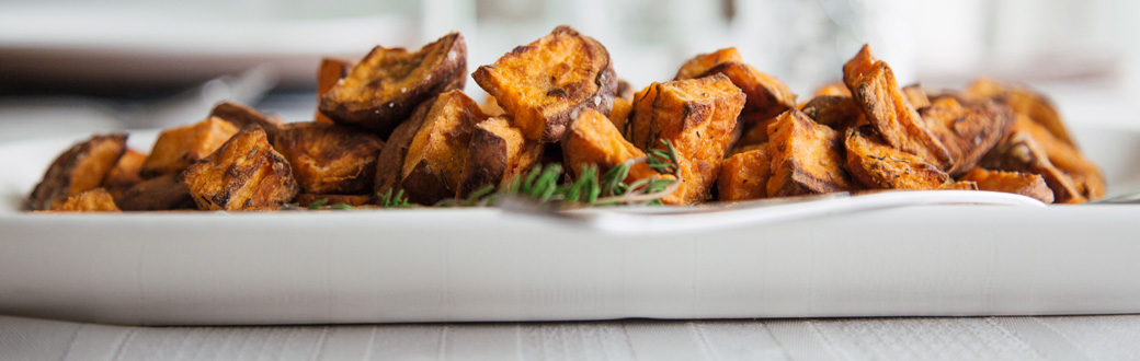 Roasted sweet potatoes with thyme