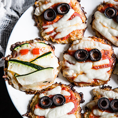 close up image of cauliflower crust pizza bites