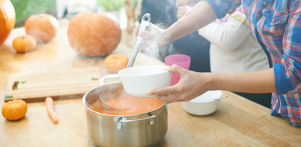 steaming bowl of hot soup
